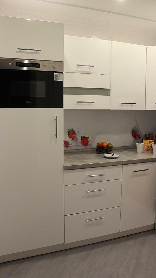 Noclegi Family Apartments Hotel Apartamenty Raciborz Bagian luar foto
