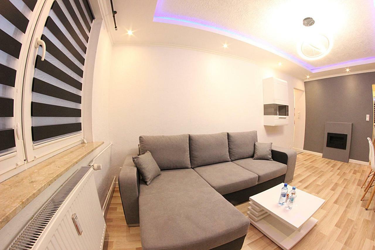 Noclegi Family Apartments Hotel Apartamenty Raciborz Bagian luar foto