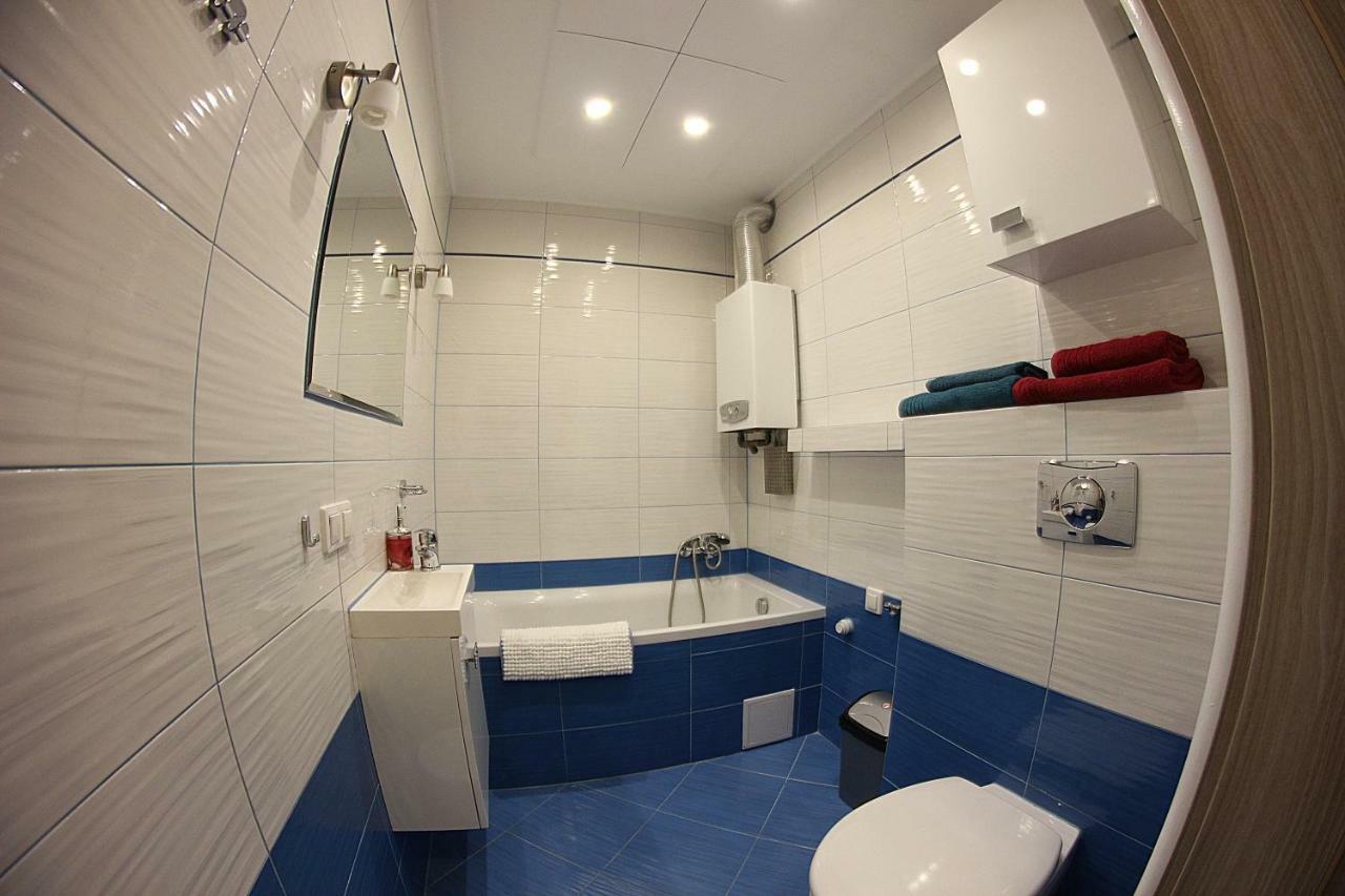 Noclegi Family Apartments Hotel Apartamenty Raciborz Bagian luar foto